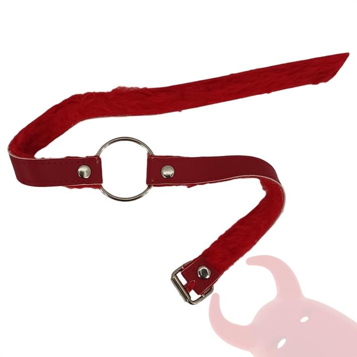 Kit de ecocuero rojo con latigo, mordaza, esposas y antifaz