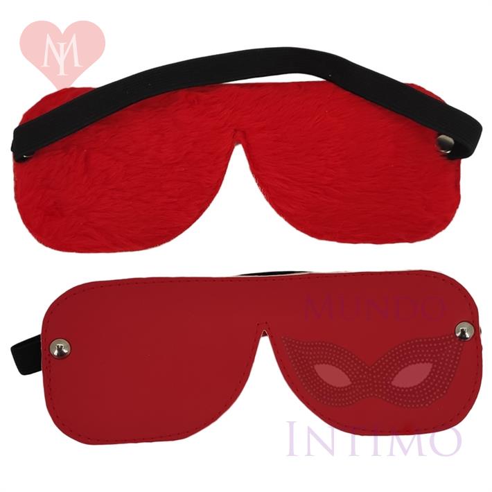 Kit de ecocuero rojo con latigo, mordaza, esposas y antifaz