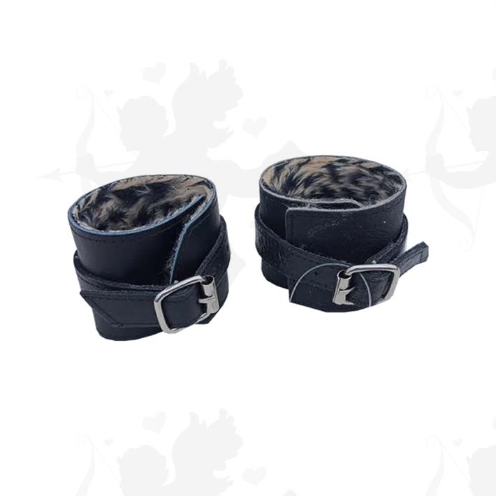 Esposas Negras Simples Con Mosqueton Y Peluche Animal Print
