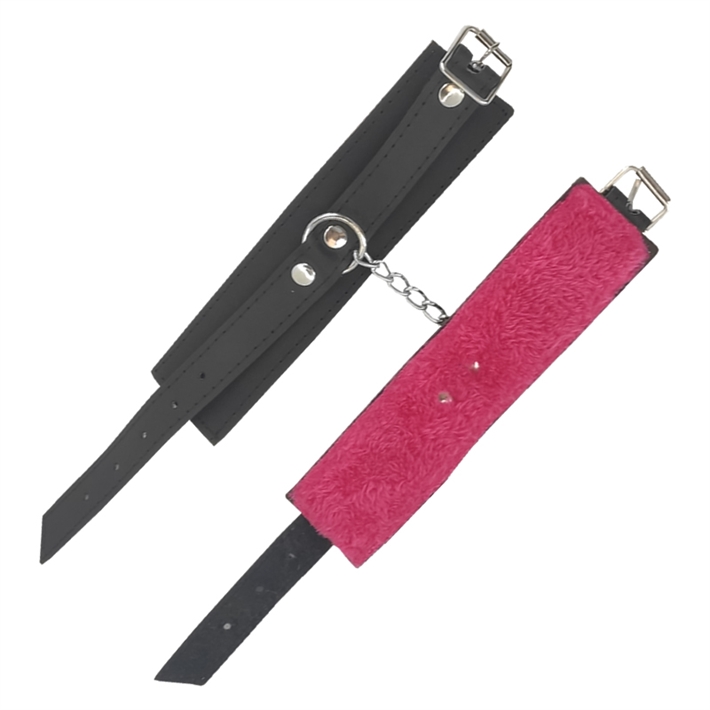 Esposas de cuero negro con peluche fucsiaEAN: 9520047366807