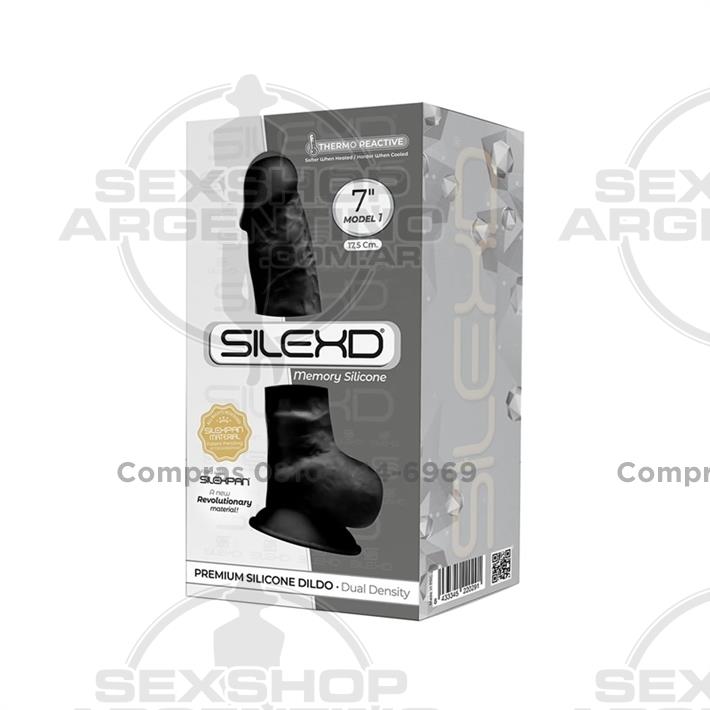 Dildo Negro Premium Real Skin Model 1 con ventosa de 18 centimetros
