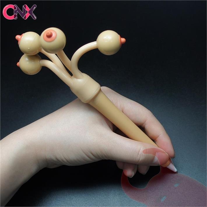 Lapicera con pechos que cuelgan