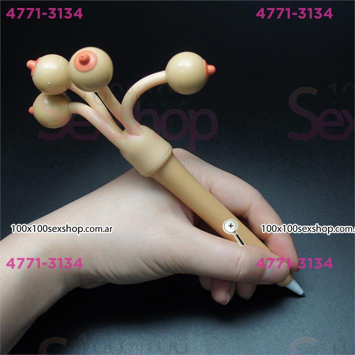 Lapicera con pechos que cuelgan