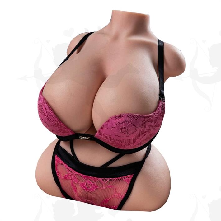 Medio Cuerpo Deluxe 7 KG Con senos realistas y textura Unica