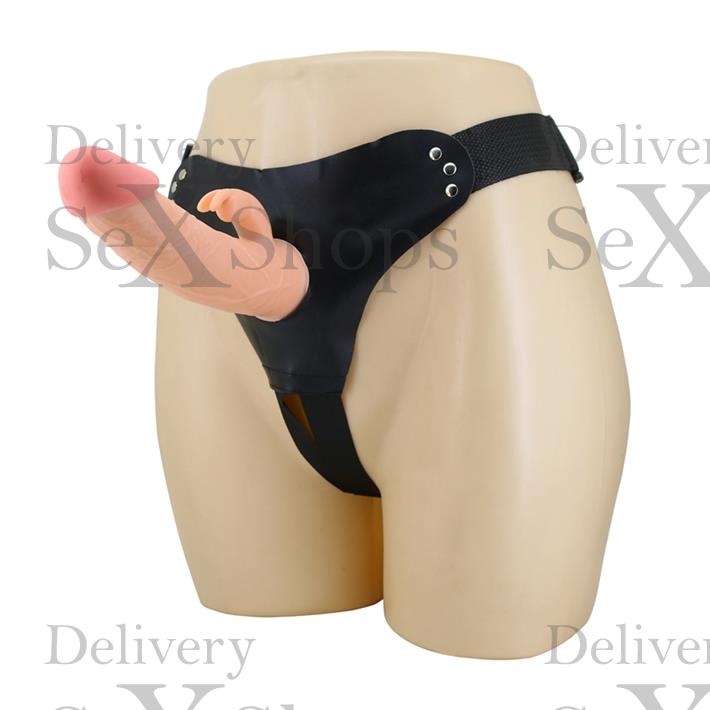 Arnes con dildo de suave textura y conejo estimulador